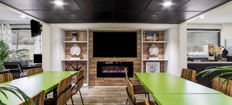 体育馆品质酒店(Quality Inn Coliseum)图片