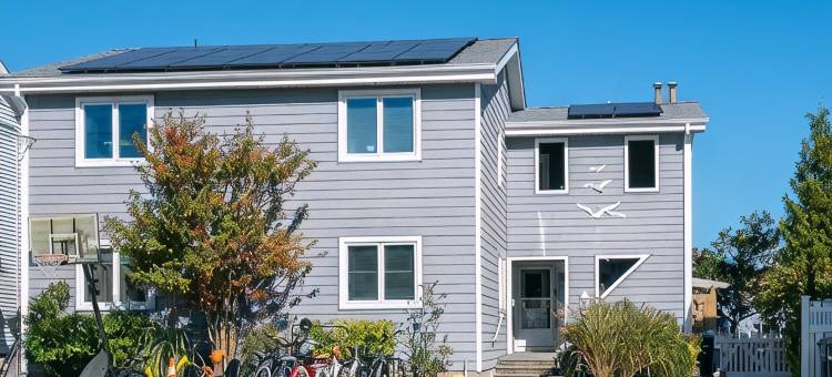 Shorely VIP Waterfront • 2nd FL 2/3Br 2.5BTH•Private Jacuzzi Dock Kayaks Arcade图片