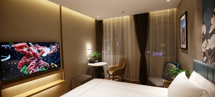 白玉兰酒店(十堰火车站汉江师范学院店)图片