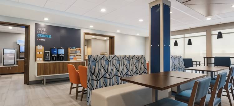 斯普林代尔费耶特维尔洲际智选假日套房酒店(Holiday Inn Express & Suites SPRINGDALE - FAYETTEVILLE AREA by IHG)图片