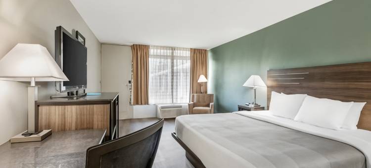 套房酒店(品质酒店套房桑蒂)(Quality Inn & Suites)图片