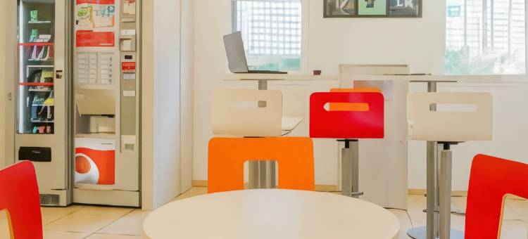 拉罗谢尔中心莱米尼姆雅高经济酒店(ibis budget La Rochelle Centre les Minimes)图片