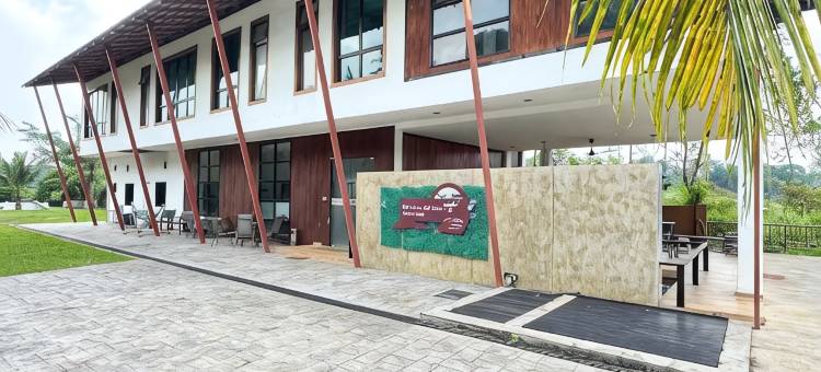 Cedar Villa Bidor Beestay BBQ, Pool, Karaoke 19PAX by BeeStay图片