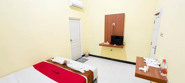 Reddoorz Near Makam Bung Karno Blitar图片