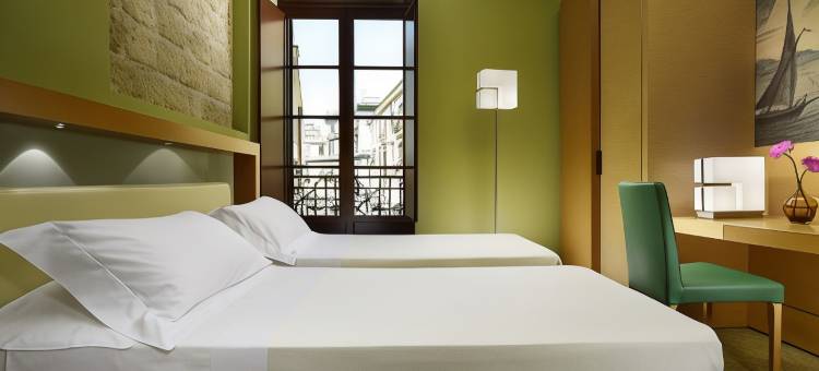 那不勒斯乌纳酒店(UNA Hotels Napoli)图片