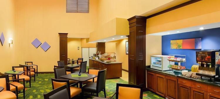 亚特兰大机场北部万豪万枫酒店(Fairfield Inn & Suites Atlanta Airport North)图片