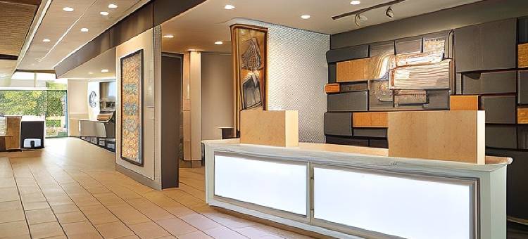 波士顿南伦道夫智选假日套房酒店(Holiday Inn Express & Suites Boston South - Randolph)图片