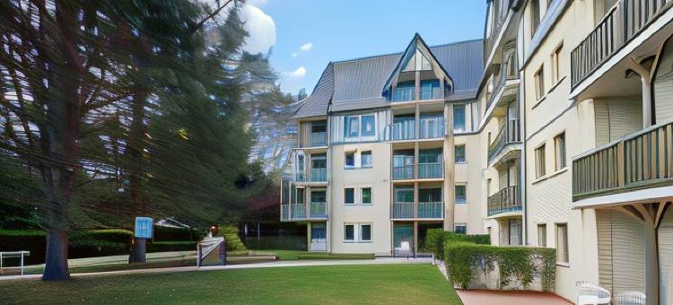 昂布兰皮埃尔假日住宅酒店(Residence Pierre & Vacances les Embruns)图片