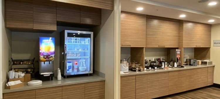 万豪酒店旗下的TownePlace Suites 酒店套房，威尼斯(TownePlace Suites Venice)图片