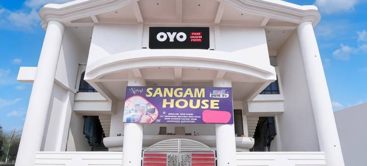 Hotel White House图片