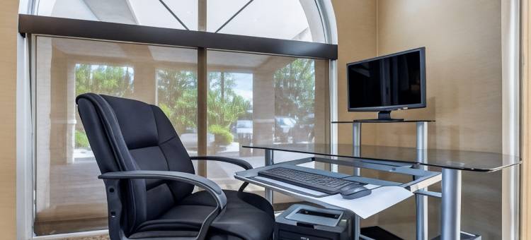 爱迪生新不伦瑞克舒适酒店(Comfort Inn Edison - New Brunswick)图片