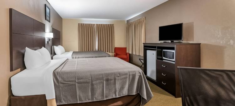 乔治湖奥特莱斯罗德威酒店(Rodeway Inn Lake George Outlets)图片