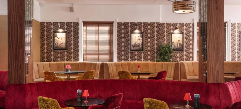 埃克塞特皇家酒店(Royal Exeter Hotel)图片