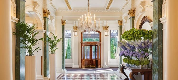 谢尔本傲途格精选酒店(The Shelbourne, Autograph Collection)图片