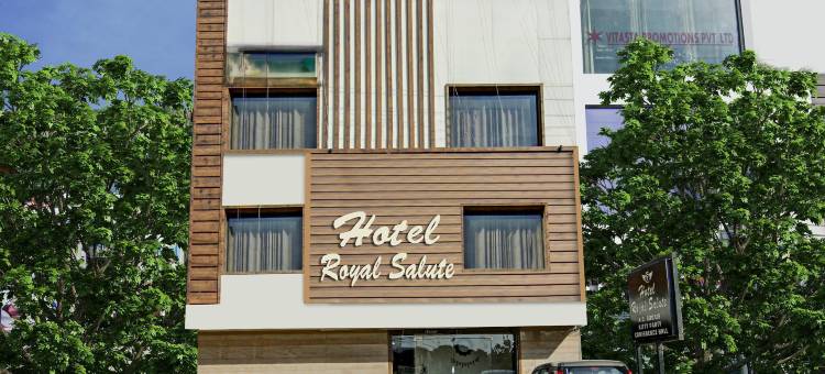 Treebo 皇家礼炮酒店, 锡拉库尔(Treebo Royal Salute, Zirakpur)图片