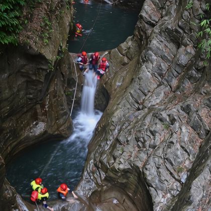 重庆+金刀峡+丰盛古镇+芙蓉洞+武隆喀斯特旅游区7日6晚私家团