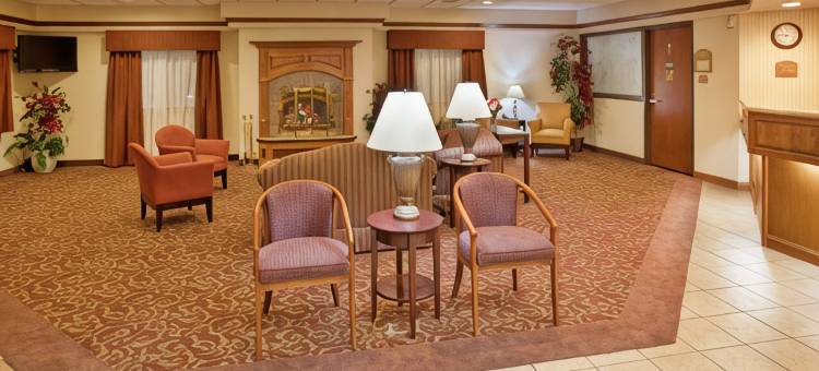 内布拉斯加林肯温德姆呗盟套房酒店(Baymont Inn & Suites by Wyndham Lincoln NE)图片