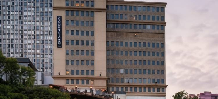 埃德蒙顿市中心万豪万怡酒店(Courtyard Edmonton Downtown)图片