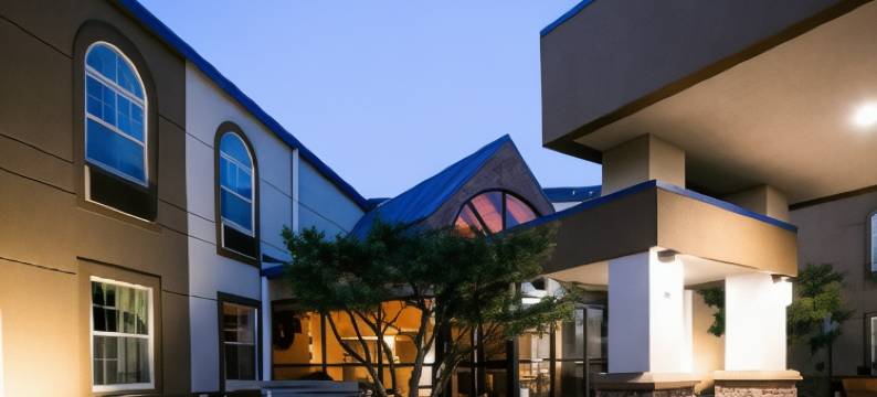 贺雪伊丽莎白镇贝斯特韦斯特SureStay Plus酒店(SureStay Plus Hotel by Best Western Elizabethtown Hershey)图片