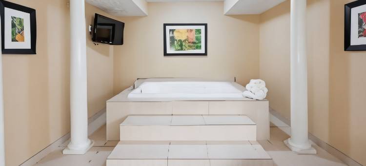 地标酒店达拉斯 - 艾迪生(Landmark Hotel Dallas - Addison)图片