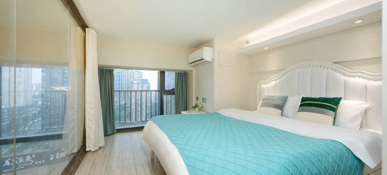 岳麓山上看风景公寓(精英路分店)图片