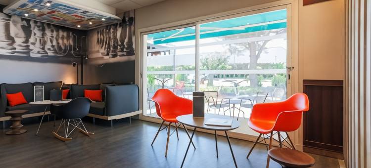 宜必思卡尔卡松 Est La Cité 酒店(Ibis Carcassonne Est la Cité)图片