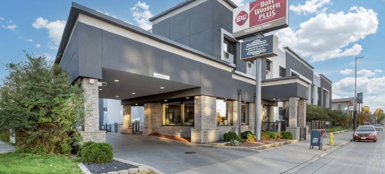 贝斯特韦斯特普拉斯密尔沃基西区(Best Western Plus Milwaukee West)图片