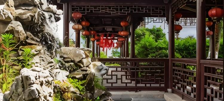 落花老屋・江南水乡・临河景观・中式园林美宿(南浔古镇景区店)图片