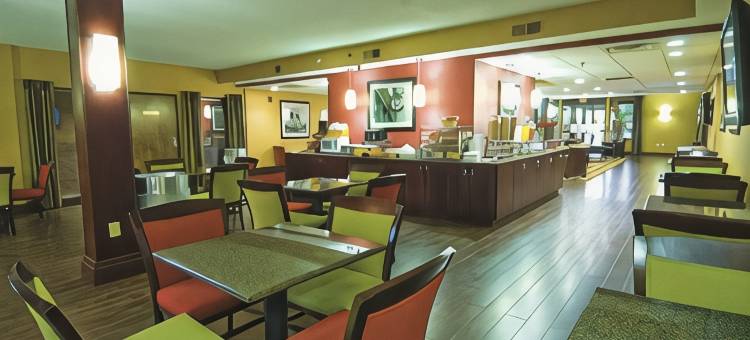 贝斯特韦斯特优质商业街廊旅馆&套房酒店(Best Western Plus Galleria Inn  Suites)图片