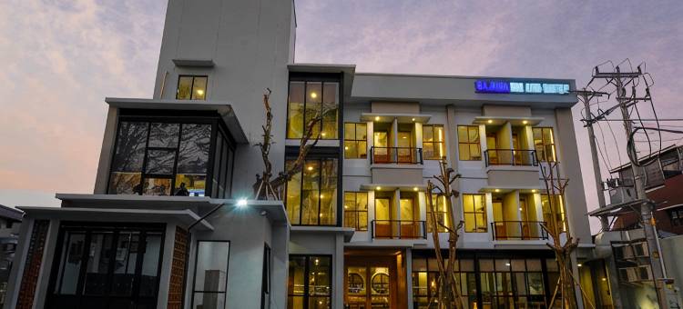 Sajiwa Inn and Suite Hotel图片