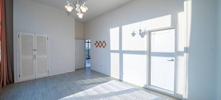 艾莉丝游泳池别墅旅馆(Gangneung Iris Poolvilla and Spa Pension Pet Friendly)图片