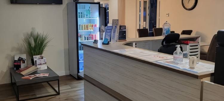 普莱森斯布里特酒店(Brit Hotel Plaisance A9/A61)图片