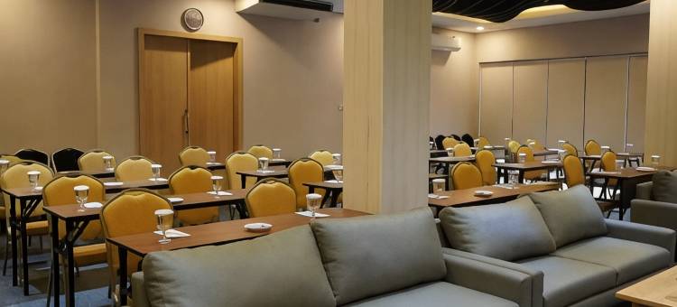 OPI英达酒店(Opi Indah Hotel)图片