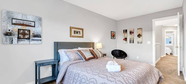 Your Happy Place | Family-Friendly 3Br Home in Seton, Calgary SE w/ Fast Wifi图片