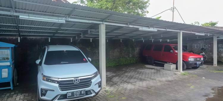 红多兹酒店-近玛纳多波里特克尼克(RedDoorz Near Politeknik Manado)图片