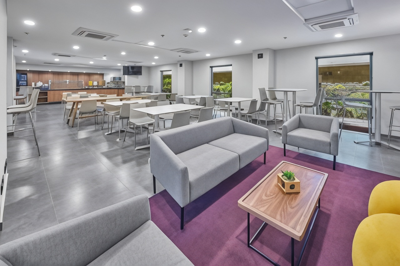 City Express by Marriott Querétaro JurícaOver view