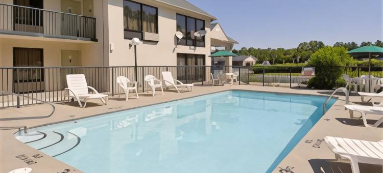 桑福德戴斯酒店(Days Inn by Wyndham Sanford)图片