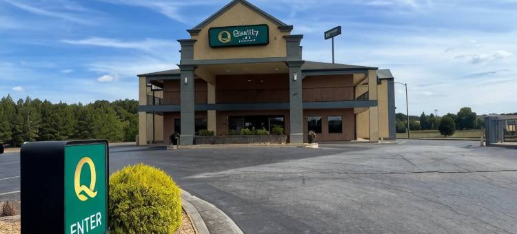 阿代尔斯维尔卡尔霍恩南品质酒店(Quality Inn Adairsville-Calhoun South)图片