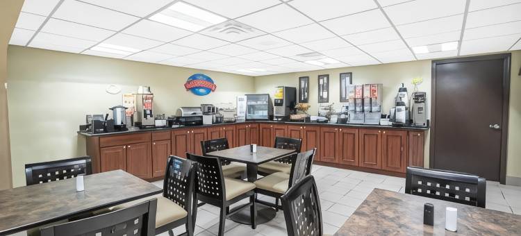 诺克斯维尔I-75温德姆呗盟酒店(Baymont by Wyndham Knoxville I-75)图片