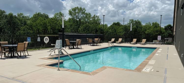 圣安东尼奥海洋世界/LAFB拉昆塔温德姆套房酒店(La Quinta Inn & Suites by Wyndham San Antonio Seaworld/Lafb)图片