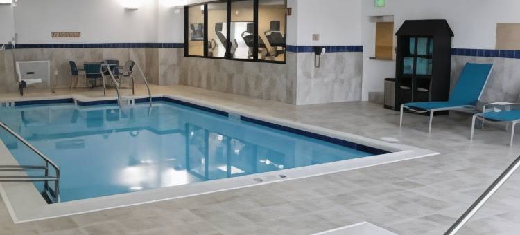 劳伦斯市中心TownePlace Suites酒店(TownePlace Suites Lawrence Downtown)图片