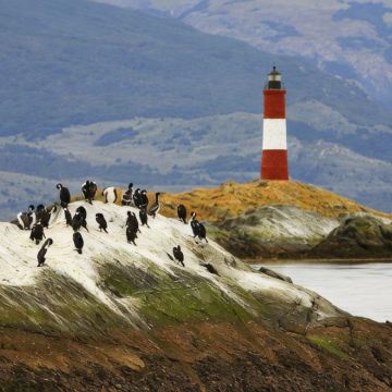 阿根廷布宜诺斯艾利斯+门多萨+伊瓜苏港+乌斯怀亚12日11晚私家团