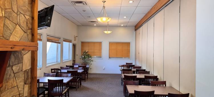 卡斯尔加温德姆速8酒店(Super 8 by Wyndham Castlegar BC)图片