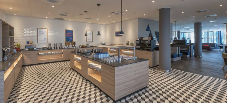 杜塞尔多夫中央火车站智选假日酒店(Holiday Inn Express Düsseldorf - Hauptbahnhof)图片