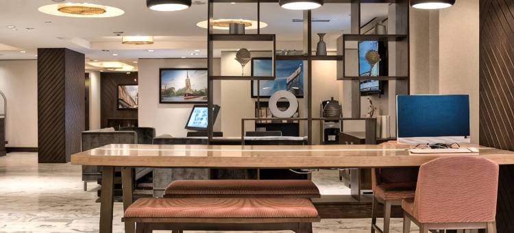 多伦多中心假日酒店(Holiday Inn Toronto Downtown Centre by IHG)图片