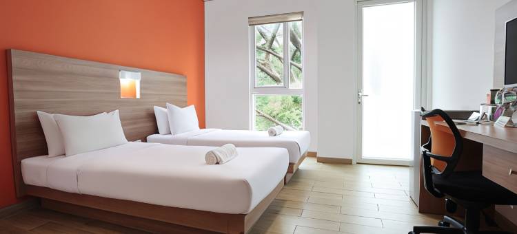 古宁安勒格林套房酒店(LeGreen Suite Kuningan)图片