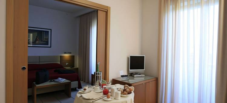 科斯蒂埃拉酒店(La Costiera Hotel)图片