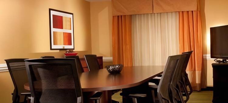 亚特兰大肯纳瑟万枫套房酒店(Fairfield Inn & Suites Atlanta Kennesaw)图片