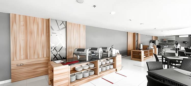 水族馆酒店(Grand Aquarium Hotel Pangandaraan)图片