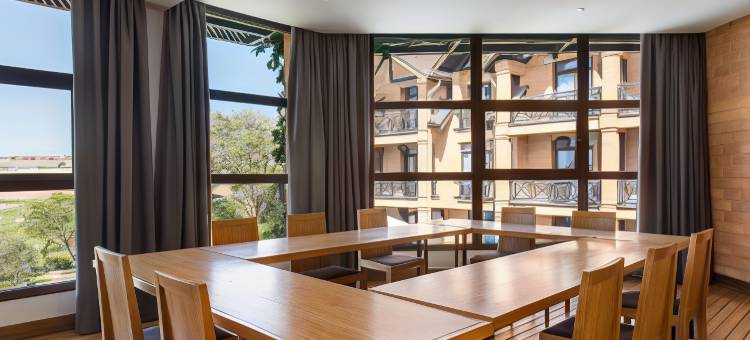 安塔那那利佛坦博霍滨水丽笙酒店(Radisson Tamboho Waterfront Antananarivo)图片